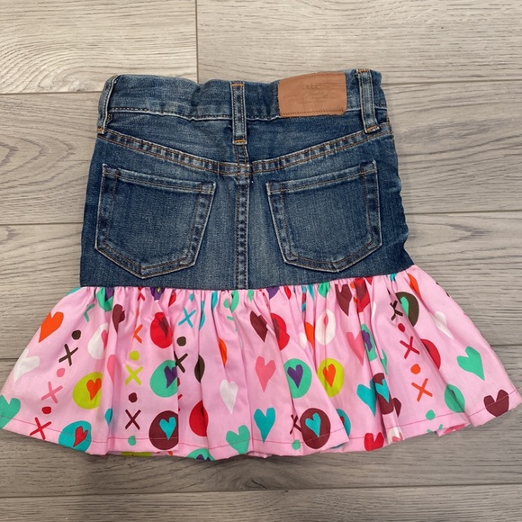 Girls skirt - Picture 2 of 2